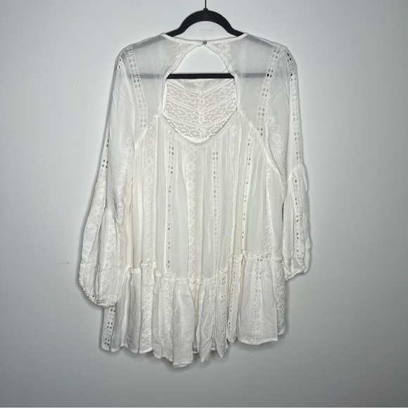 Free People Size Medium Ivory Kiss Kiss Tunic Boho Crochet Oversized Festival - Picture 10 of 16